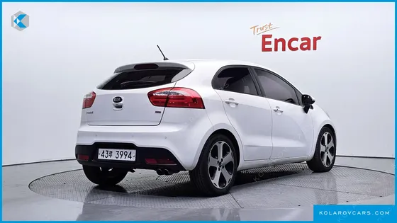 KIA PRIDE 1.6 GDI HATCHBACK