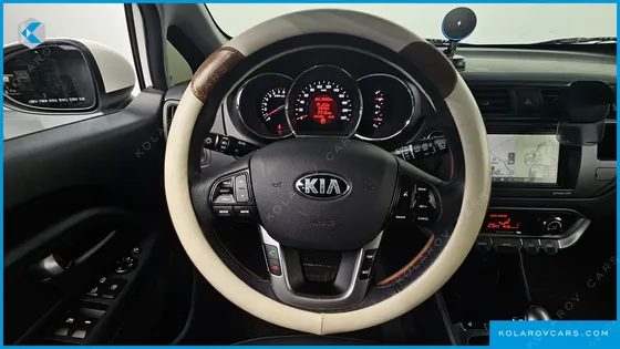KIA PRIDE 1.6 GDI HATCHBACK