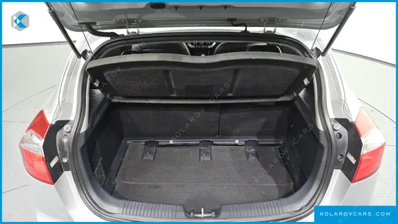 KIA PRIDE 1.4 MPI HATCHBACK