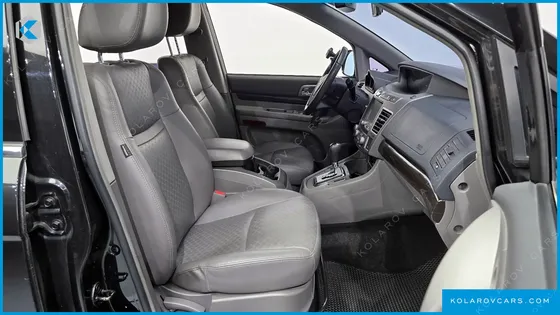 KGM - SSANGYONG KORANDO 4WD CHATEAU 11-SEATER