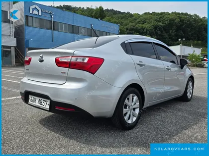 KIA PRIDE 1.6 GDI SEDAN
