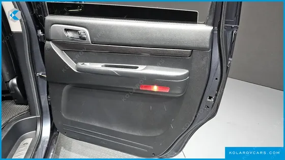 KGM - SSANGYONG KORANDO 4WD TX 9-SEATER