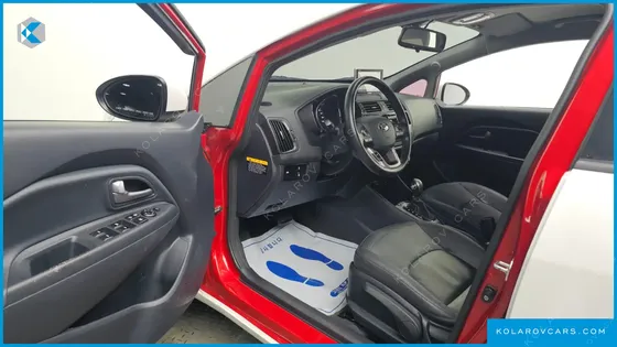 KIA PRIDE 1.6 GDI HATCHBACK