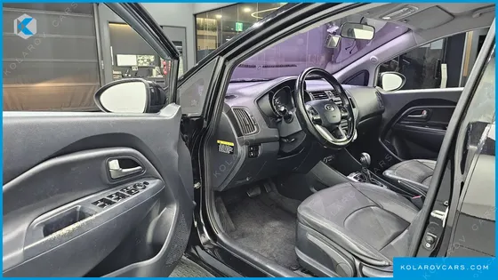 KIA PRIDE 1.4 MPI SEDAN