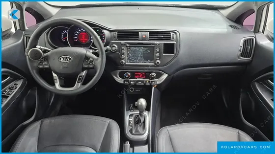 KIA PRIDE 1.6 GDI HATCHBACK
