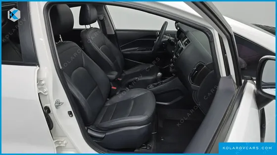 KIA PRIDE 1.6 GDI HATCHBACK