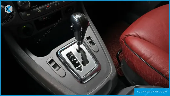 KGM - SSANGYONG KORANDO 4WD TX 9-SEATER