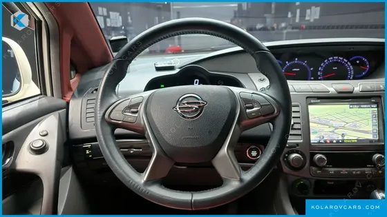 KGM - SSANGYONG KORANDO 4WD TX 9-SEATER