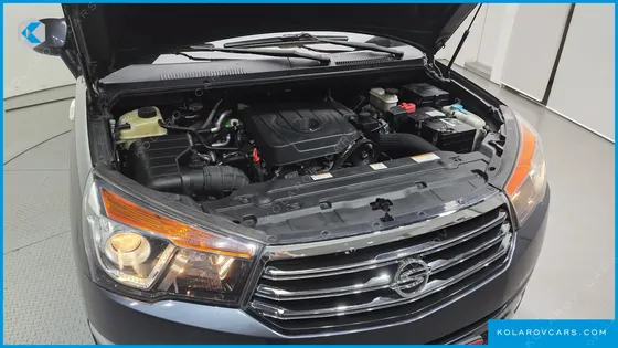 KGM - SSANGYONG KORANDO 2WD LT 9-SEATER