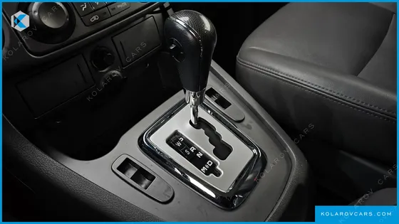 KGM - SSANGYONG KORANDO 2WD LT 9-SEATER