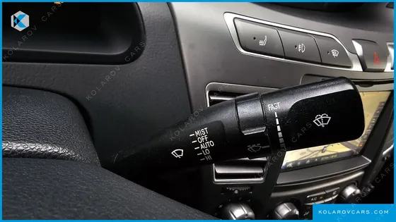 KGM - SSANGYONG KORANDO 2WD LT 9-SEATER