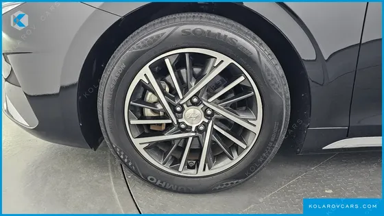 HYUNDAI GRANDEUR 2.5