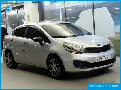 KIA PRIDE 1.4 MPI SEDAN