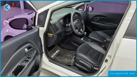KIA PRIDE 1.6 GDI HATCHBACK