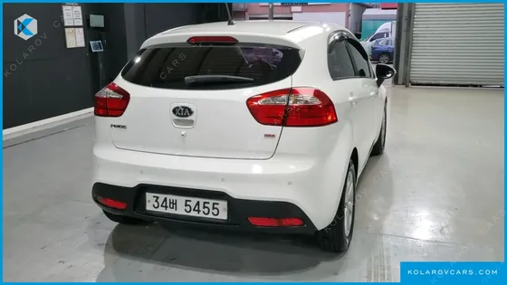 KIA PRIDE 1.6 GDI HATCHBACK