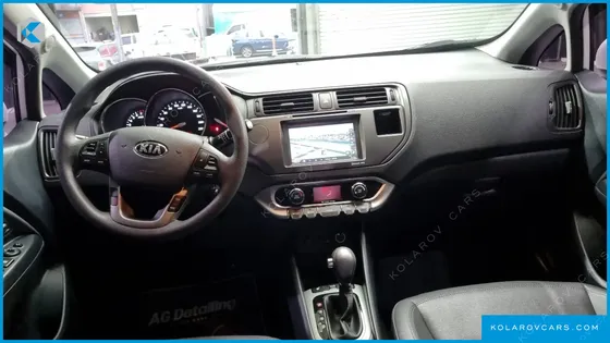 KIA PRIDE 1.6 GDI HATCHBACK