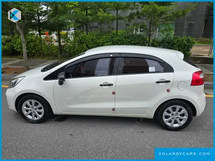 KIA PRIDE 1.4 MPI HATCHBACK
