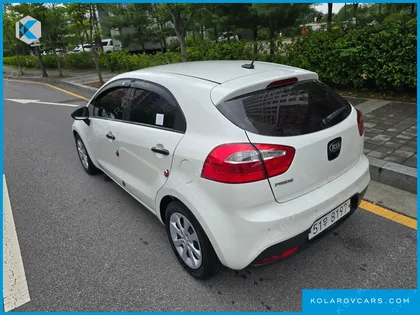 KIA PRIDE 1.4 MPI HATCHBACK