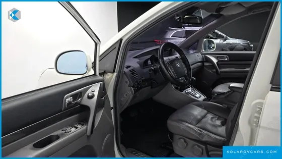 KGM - SSANGYONG KORANDO 4WD 9-SEATER ADVENTURE 60TH EDITION