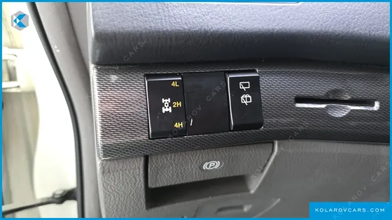 KGM - SSANGYONG KORANDO 4WD 9-SEATER ADVENTURE 60TH EDITION