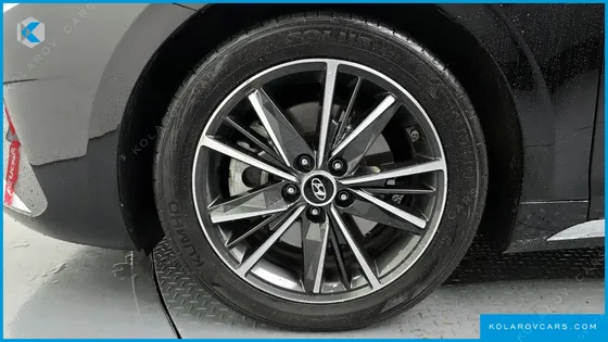 HYUNDAI GRANDEUR 3.3
