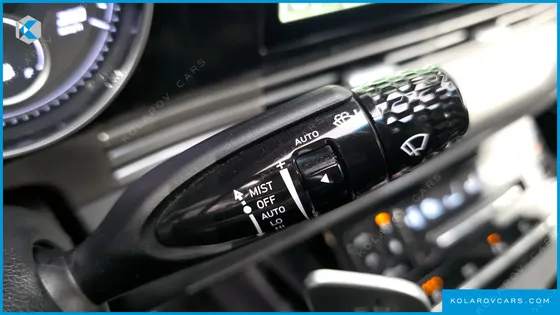 HYUNDAI GRANDEUR 3.3