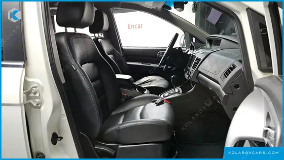 KGM - SSANGYONG KORANDO 4WD OUTDOOR EDITION 9-SEATER