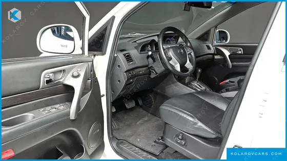 KGM - SSANGYONG KORANDO 4WD OUTDOOR EDITION 9-SEATER