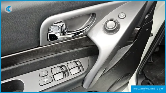 KGM - SSANGYONG KORANDO 4WD OUTDOOR EDITION 9-SEATER