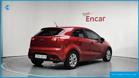 KIA PRIDE 1.6 GDI HATCHBACK