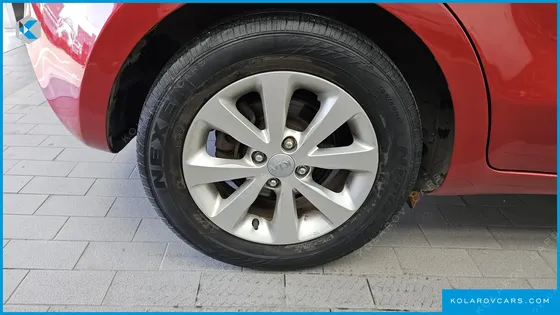 KIA PRIDE 1.6 GDI HATCHBACK