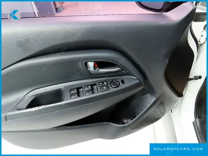 KIA PRIDE 1.6 GDI HATCHBACK
