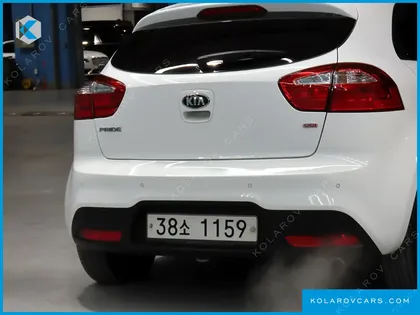KIA PRIDE 1.6 GDI HATCHBACK