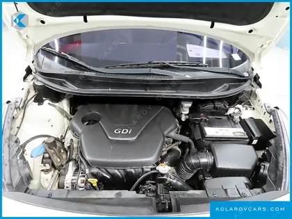 KIA PRIDE 1.6 GDI HATCHBACK