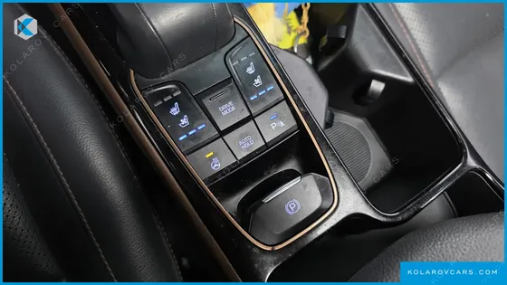 HYUNDAI IONIQ Q