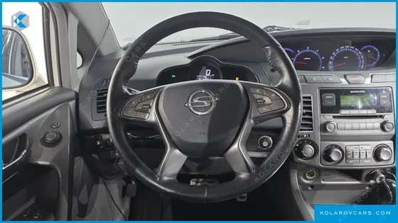 KGM - SSANGYONG KORANDO 4WD TX 11-SEATER