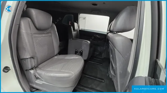 KGM - SSANGYONG KORANDO 4WD TX 11-SEATER