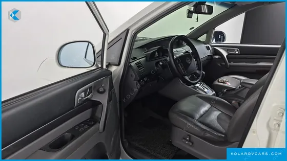 KGM - SSANGYONG KORANDO 4WD GT 9-SEATER