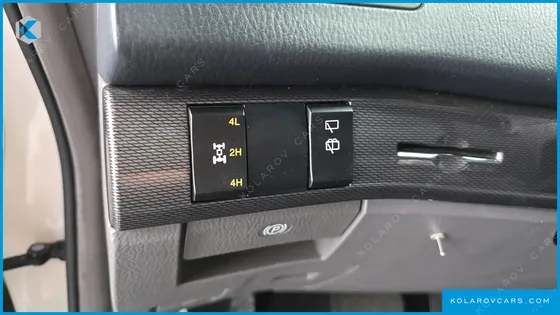 KGM - SSANGYONG KORANDO 4WD GT 9-SEATER