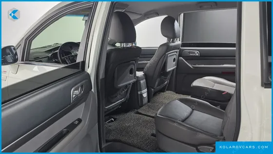 KGM - SSANGYONG KORANDO 4WD GT 9-SEATER