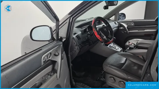 KGM - SSANGYONG KORANDO 4WD EXTREME 9-SEATER