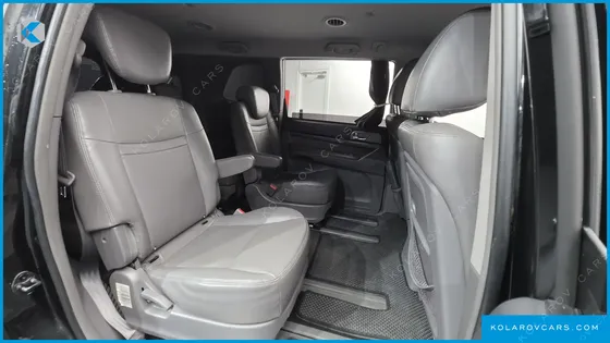 KGM - SSANGYONG KORANDO 4WD EXTREME 9-SEATER
