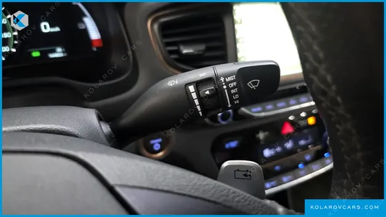HYUNDAI IONIQ Q