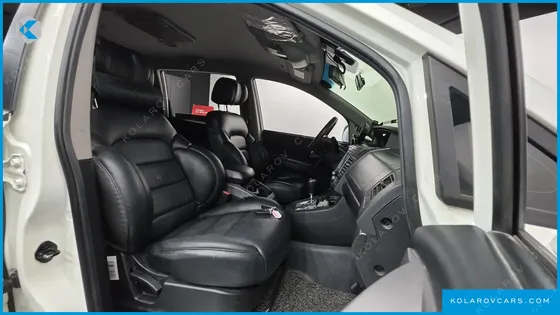 KGM - SSANGYONG KORANDO 4WD TX 9-SEATER