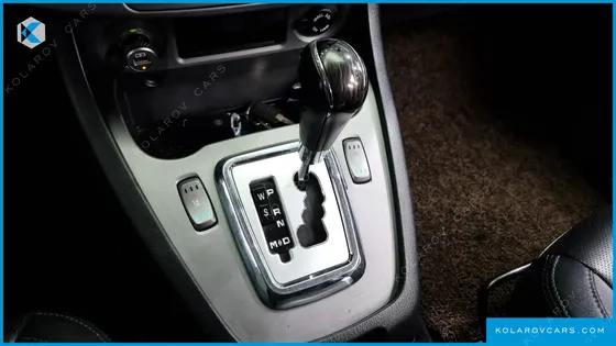 KGM - SSANGYONG KORANDO 4WD OUTDOOR EDITION 9-SEATER