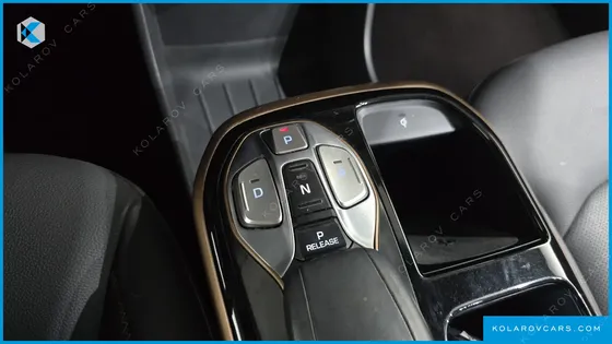 HYUNDAI IONIQ Q