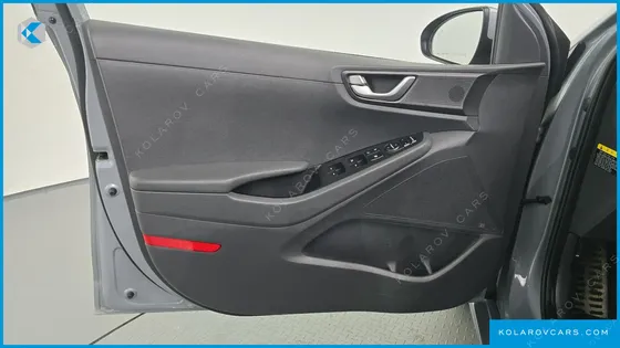 HYUNDAI IONIQ Q