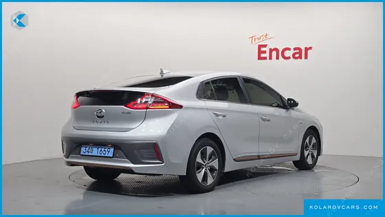 HYUNDAI IONIQ Q