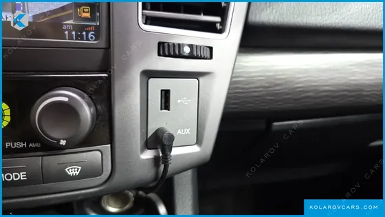 KGM - SSANGYONG KORANDO 4WD TX 9-SEATER