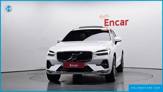 VOLVO XC60 B5 ULTRA BRIGHT